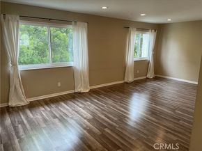 11813 Runnymede Street 44, North Hollywood (los Angeles) CA 91605