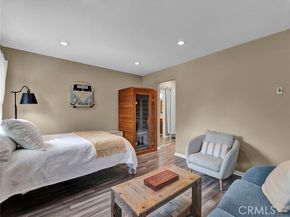 11813 Runnymede Street 44, North Hollywood (los Angeles) CA 91605