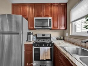 11813 Runnymede Street 44, North Hollywood (los Angeles) CA 91605
