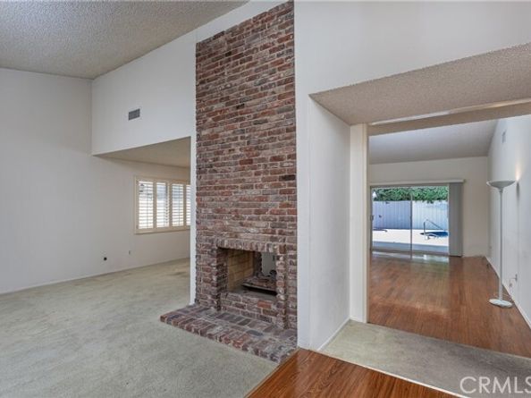 6849 Whitaker Avenue, Los Angeles CA 91406