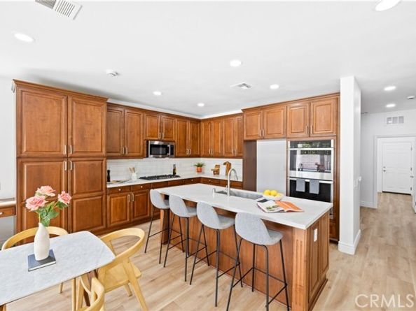 7685 Hitching Post Court, Rancho Cucamonga CA 91739
