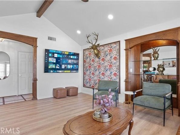 2810 E Burntwood, Anaheim CA 92806