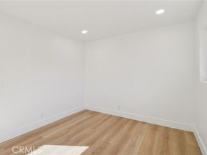 10007 Debra Avenue, Granada Hills (los Angeles) CA 91343