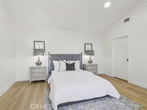 10007 Debra Avenue, Granada Hills (los Angeles) CA 91343