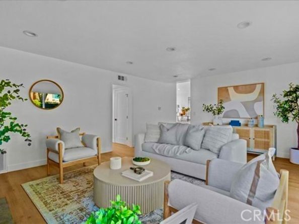 131 S Francisco, Anaheim CA 92807