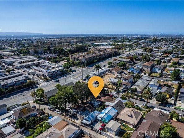 11242 S Budlong, Los Angeles CA 90044