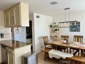 19950 Sherman Way A, Winnetka (los Angeles) CA 91306