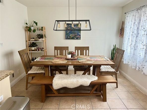 19950 Sherman Way A, Winnetka (los Angeles) CA 91306