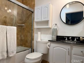 19950 Sherman Way A, Winnetka (los Angeles) CA 91306