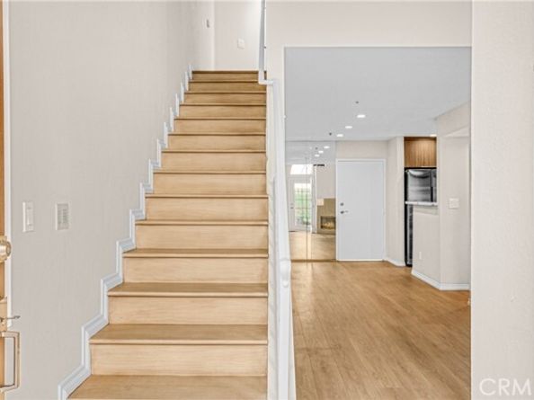 14383 Nordhoff Street A, Panorama City (los Angeles) CA 91402