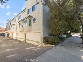 7550 Zombar 11, Van Nuys (los Angeles) CA 91406