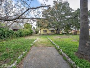 10520 Hillhaven Avenue, Tujunga (los Angeles) CA 91042