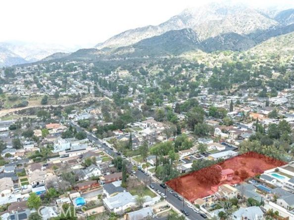 10520 Hillhaven Avenue, Tujunga (los Angeles) CA 91042