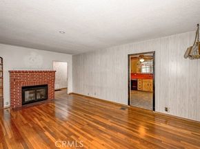 10520 Hillhaven Avenue, Tujunga (los Angeles) CA 91042