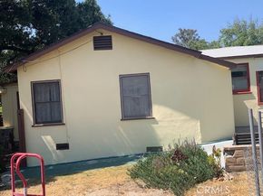10520 Hillhaven Avenue, Tujunga (los Angeles) CA 91042
