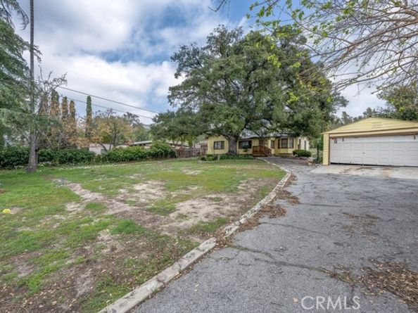 10520 Hillhaven Avenue, Tujunga (los Angeles) CA 91042