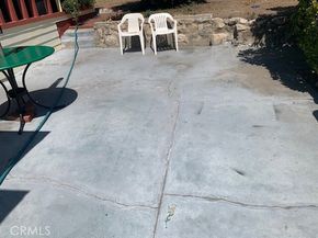 10520 Hillhaven Avenue, Tujunga (los Angeles) CA 91042