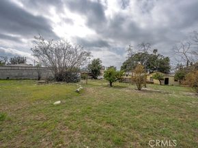 10520 Hillhaven Avenue, Tujunga (los Angeles) CA 91042