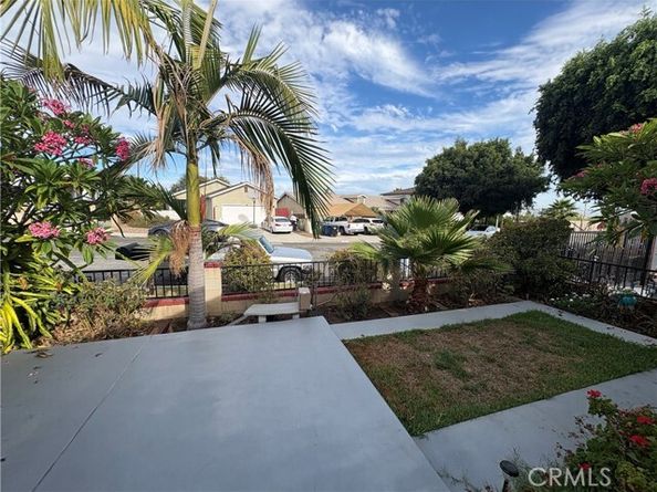 12433 Laurel Avenue, Whittier CA 90605