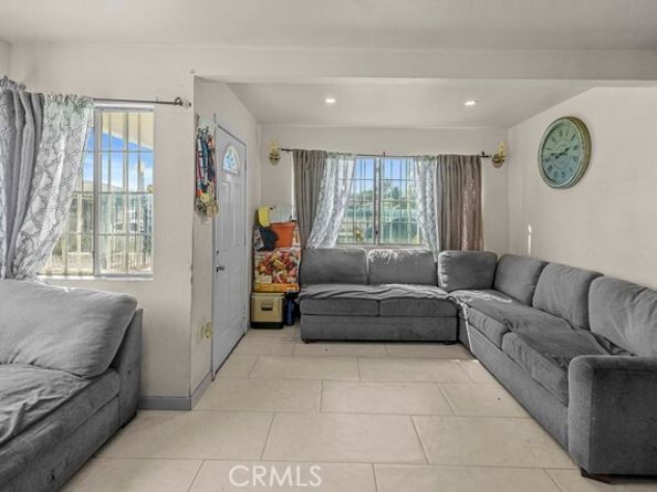 116 N Holly Avenue, Compton CA 90221