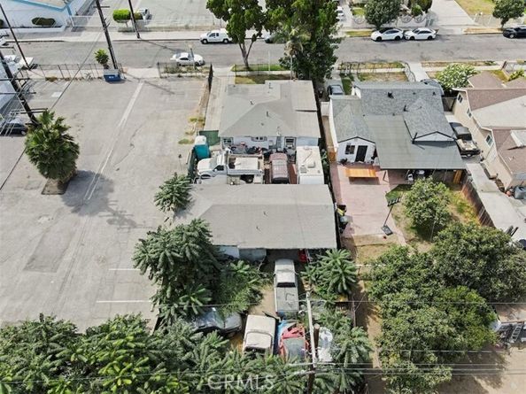 116 N Holly Avenue, Compton CA 90221