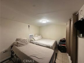 10673 Saticoy Street, Sun Valley (los Angeles) CA 91352