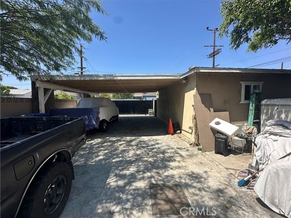 10673 Saticoy Street, Sun Valley (los Angeles) CA 91352
