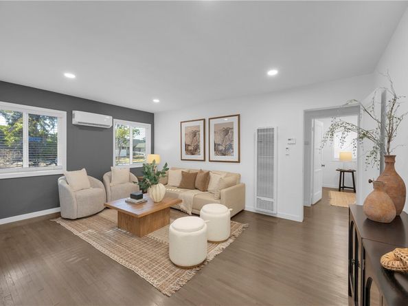 101 E 35th, Long Beach CA 90807
