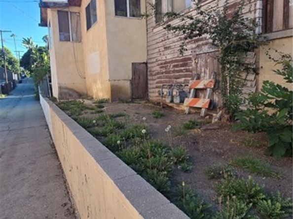 2118 Scott, Los Angeles CA 90026