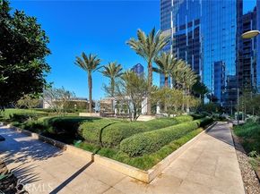 877 Francisco 1717, Los Angeles CA 90017