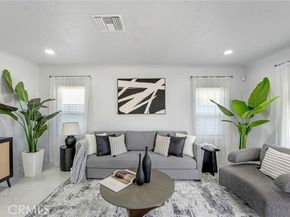 1381 W Summerland, San Pedro (los Angeles) CA 90732