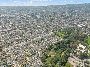 1381 W Summerland, San Pedro (los Angeles) CA 90732