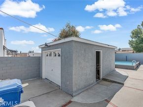 1381 W Summerland, San Pedro (los Angeles) CA 90732