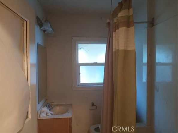 2123 High Street, Oakland CA 94601