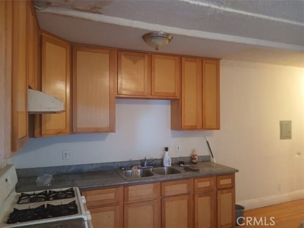 2123 High Street, Oakland CA 94601