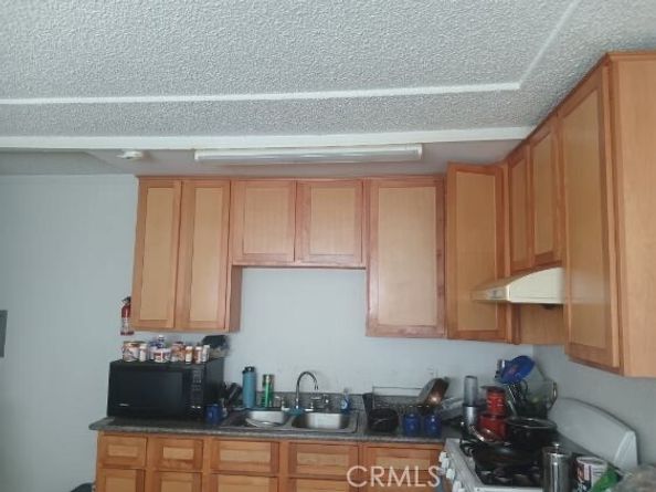 2123 High Street, Oakland CA 94601