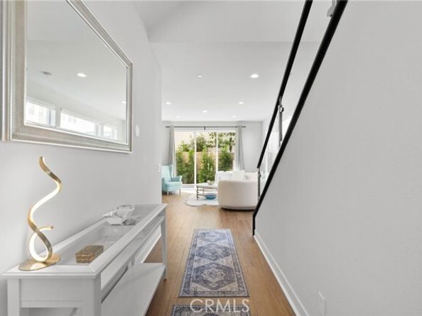 200 Newton, Lake Forest (el Toro) CA 92630