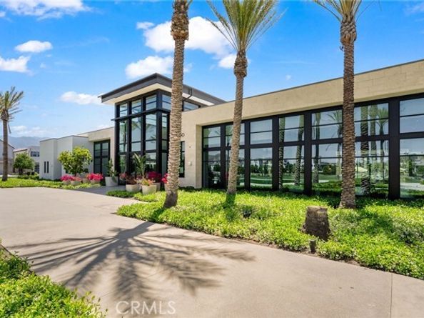 200 Newton, Lake Forest (el Toro) CA 92630