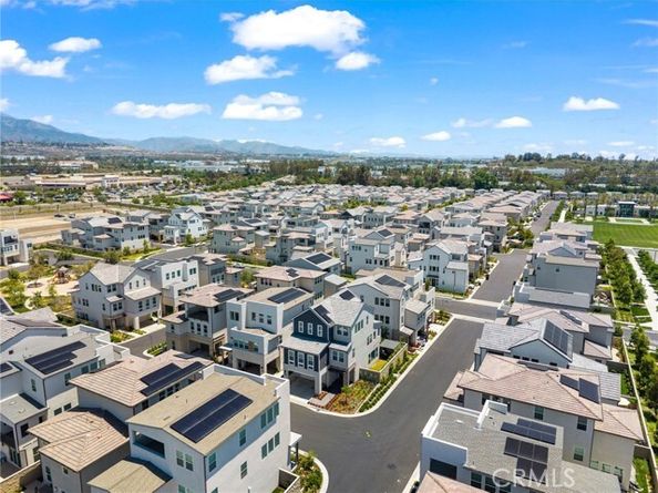 200 Newton, Lake Forest (el Toro) CA 92630