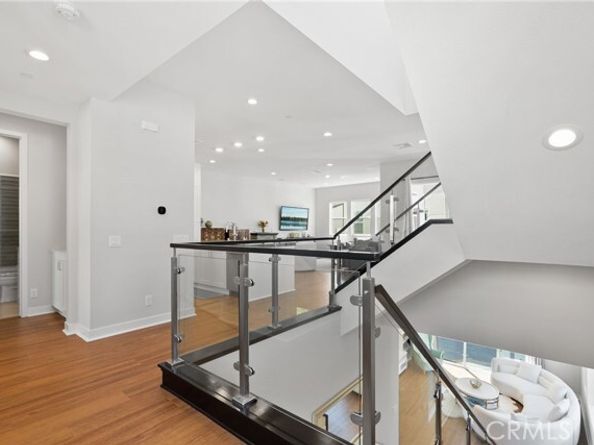 200 Newton, Lake Forest (el Toro) CA 92630