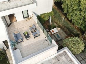 2131 Virginia Avenue, Santa Monica CA 90404