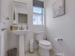 104 Alder Ridge, Lake Forest (el Toro) CA 92610