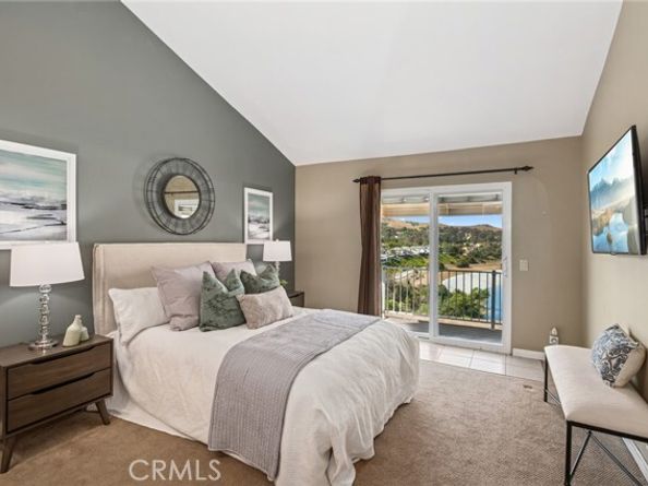 7012 E Viewpoint Lane, Anaheim CA 92807