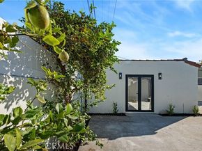 3924 Dublin, Los Angeles CA 90008