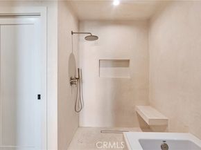 3924 Dublin, Los Angeles CA 90008