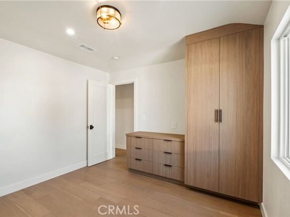 3924 Dublin, Los Angeles CA 90008