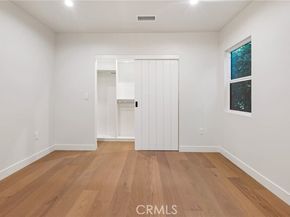 3924 Dublin, Los Angeles CA 90008
