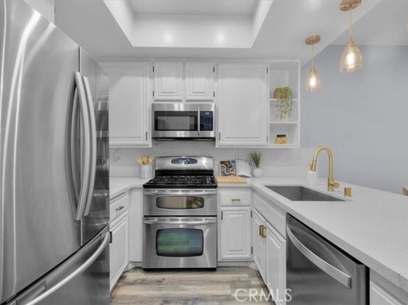 8675 Falmouth Avenue 109, Playa Del Rey (los Angeles) CA 90293
