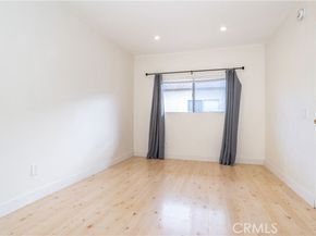 6255 Woodman ave Unit 207, Los Angeles CA 91401