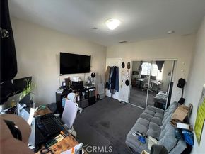 12375 Osborne Place 07, Pacoima (los Angeles) CA 91331